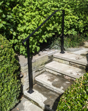 handrail with lamb's tongue termination